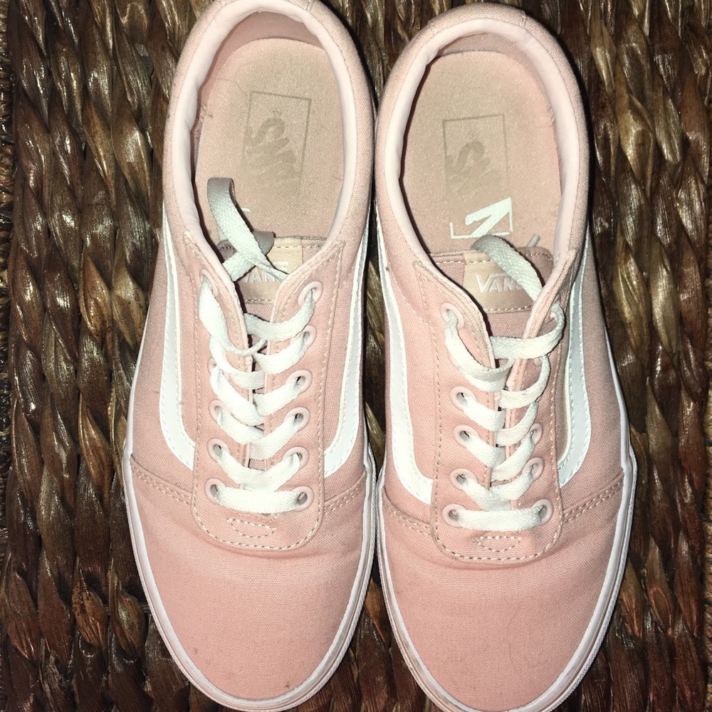 Pink Vans Old Skool Skate